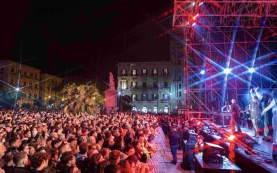 Palermo abbraccia il 2024 in festa con Elodie e gli artisti in concerto